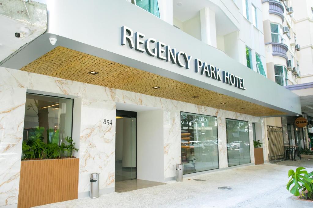  تور Regency Park Hotel